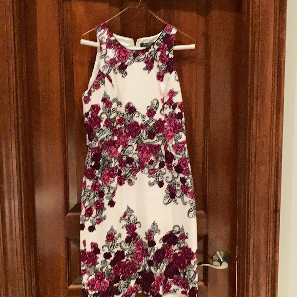 White House Black Market White/ Burgundy Dress